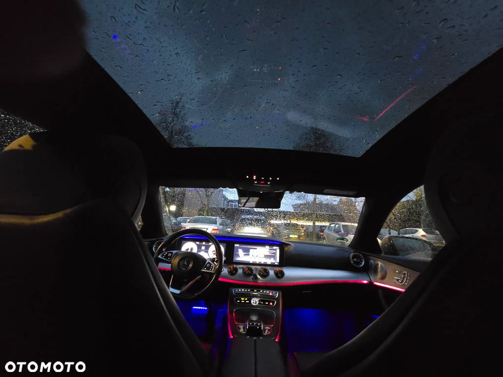 Mercedes-Benz Klasa E 200 Coupe 9G-TRONIC AMG Line - 34