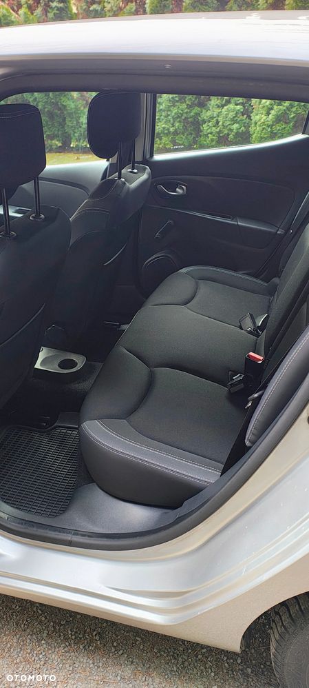 Renault Clio (Energy) dCi 90 Start & Stop INTENS - 11