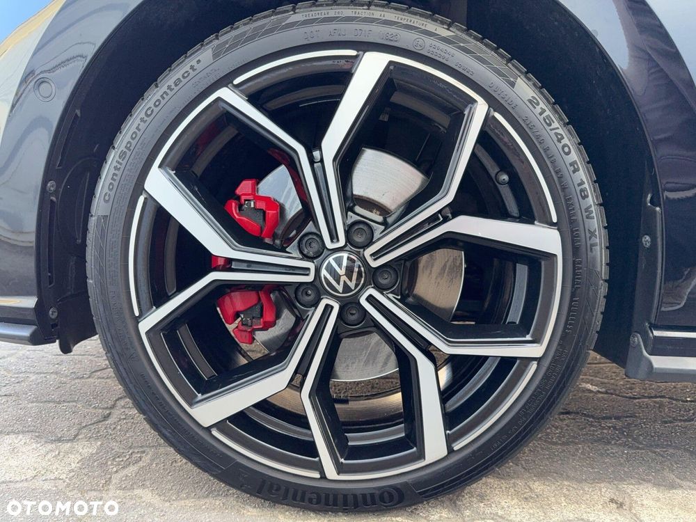 Volkswagen Polo - 25