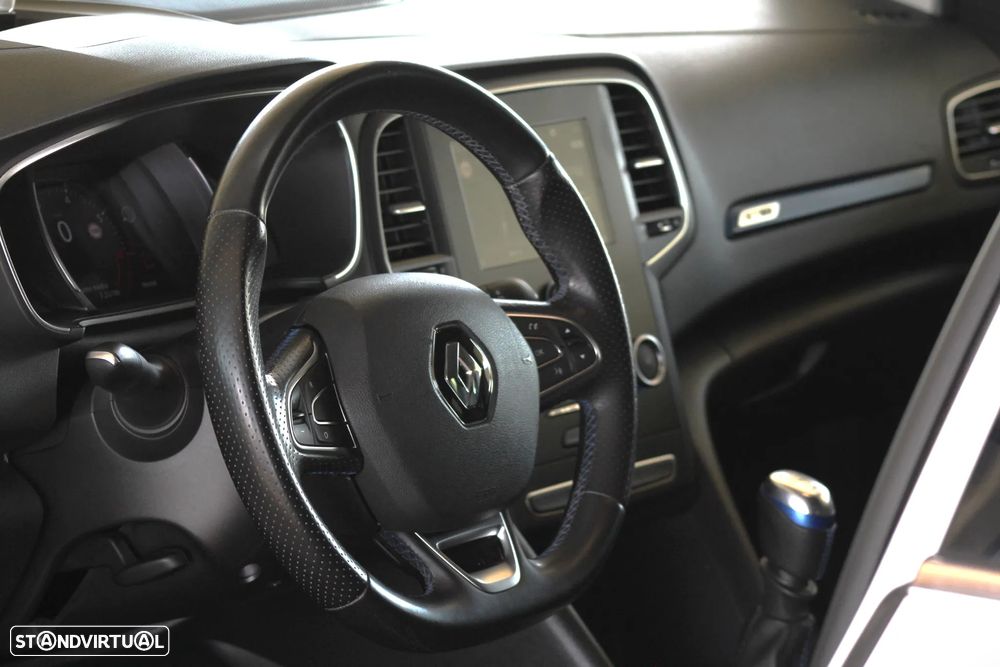 Renault Mégane Sport Tourer 1.3 TCe GT Line - 20