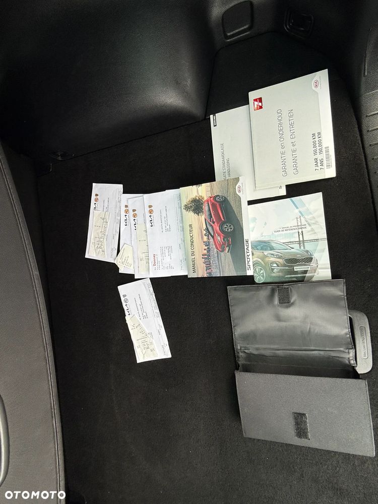 Kia Sportage 1.6 CRDI MHEV Black Edition Plus 2WD DCT - 38