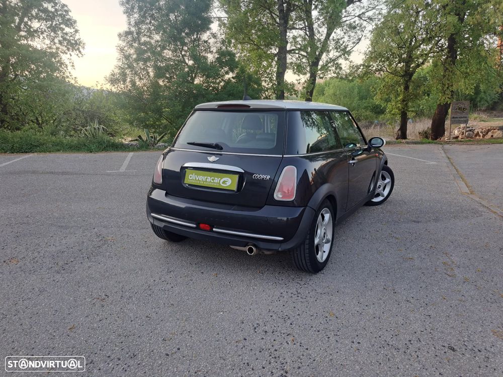 MINI 3 Portas Cooper Aut. - 4