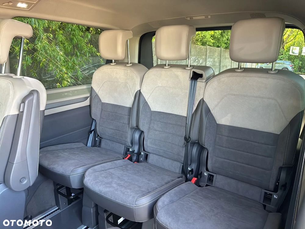 Volkswagen Multivan 2.0 TDI L2 Edition DSG - 17