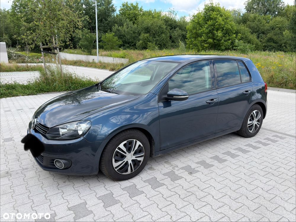 Volkswagen Golf - 5
