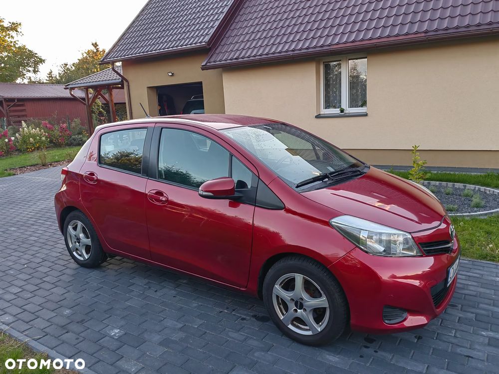 Toyota Yaris - 4