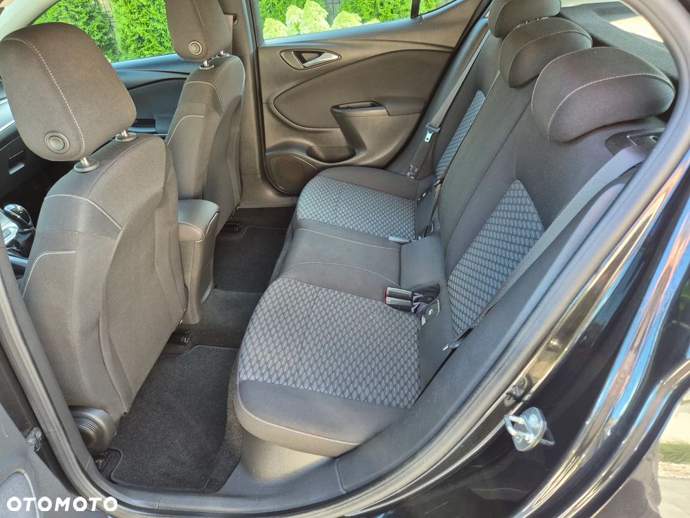 Opel Astra 1.4 Essentia - 16