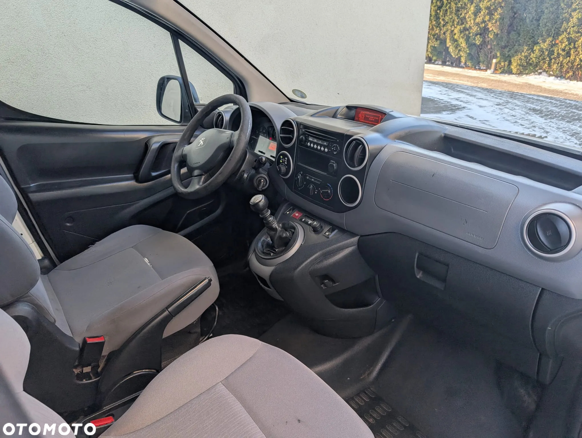 Peugeot PARTNER III Dangel 4x4 - 24