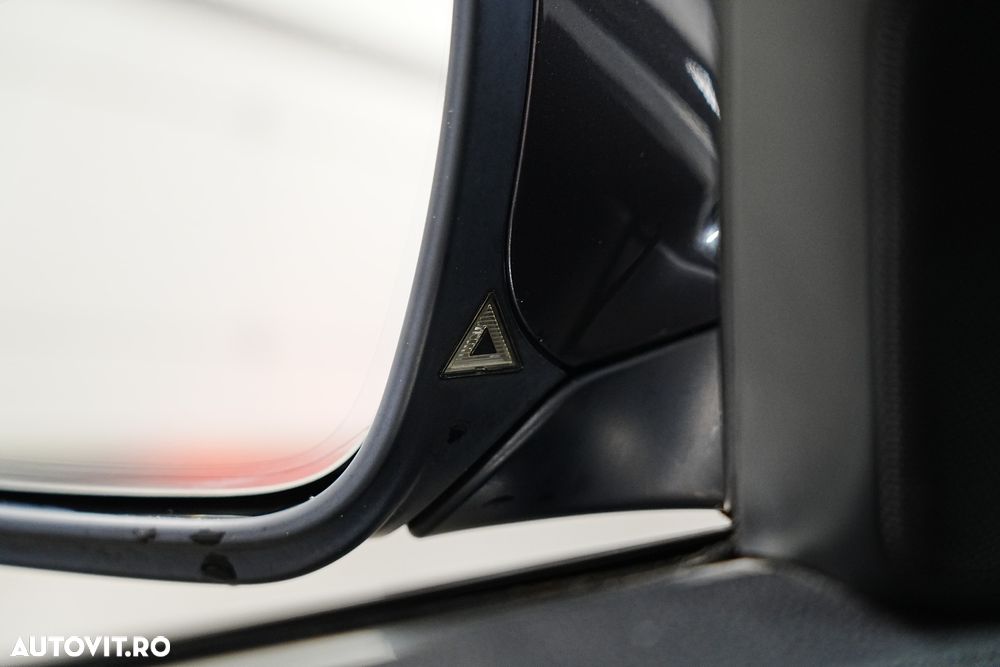 BMW Seria 7 - 27
