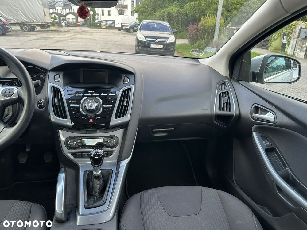 Ford Focus - 12