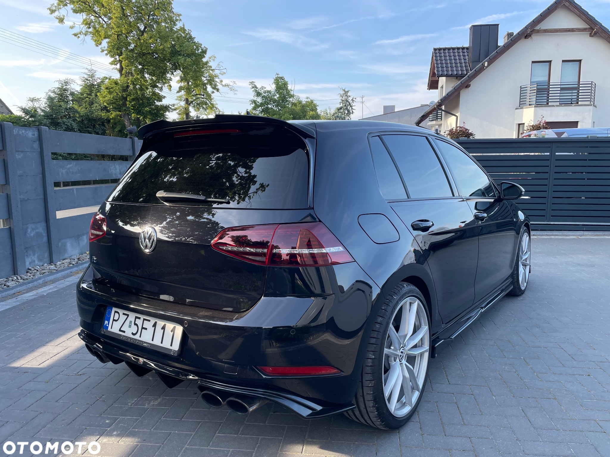 Volkswagen Golf VII 2.0 TSI BMT 4Mot R DSG - 9
