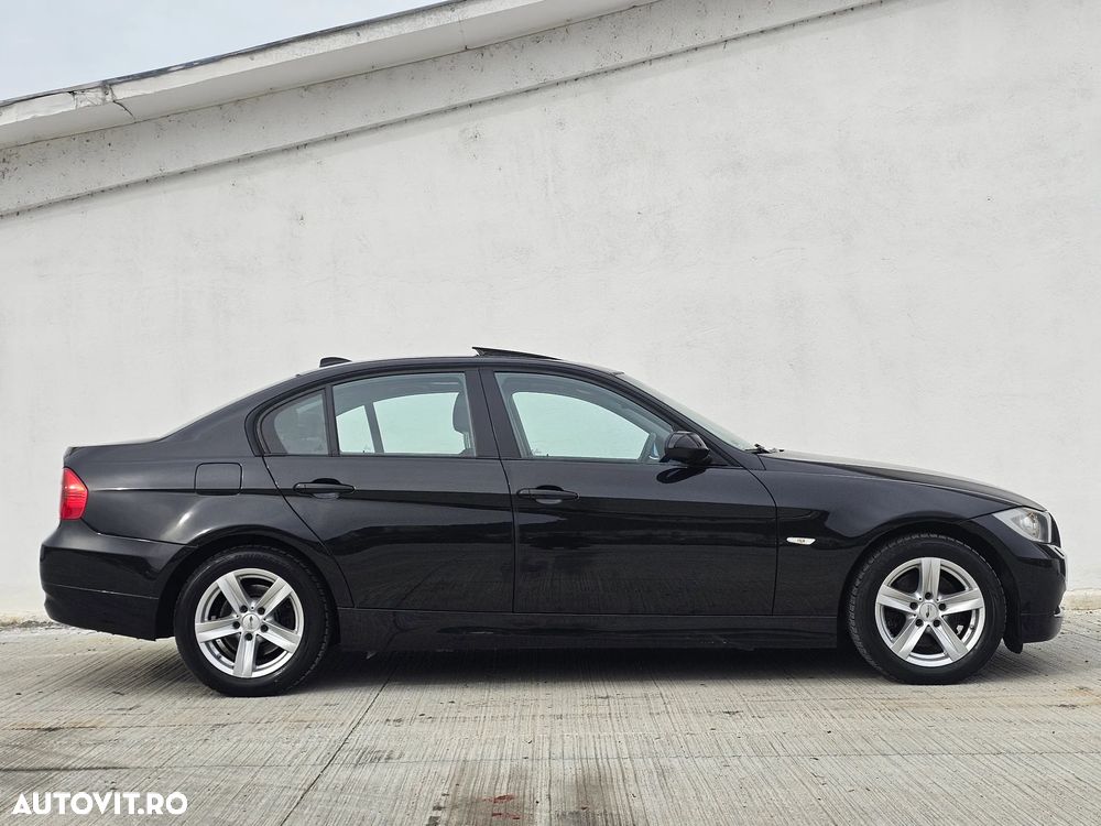BMW Seria 3 320d DPF Aut. - 12