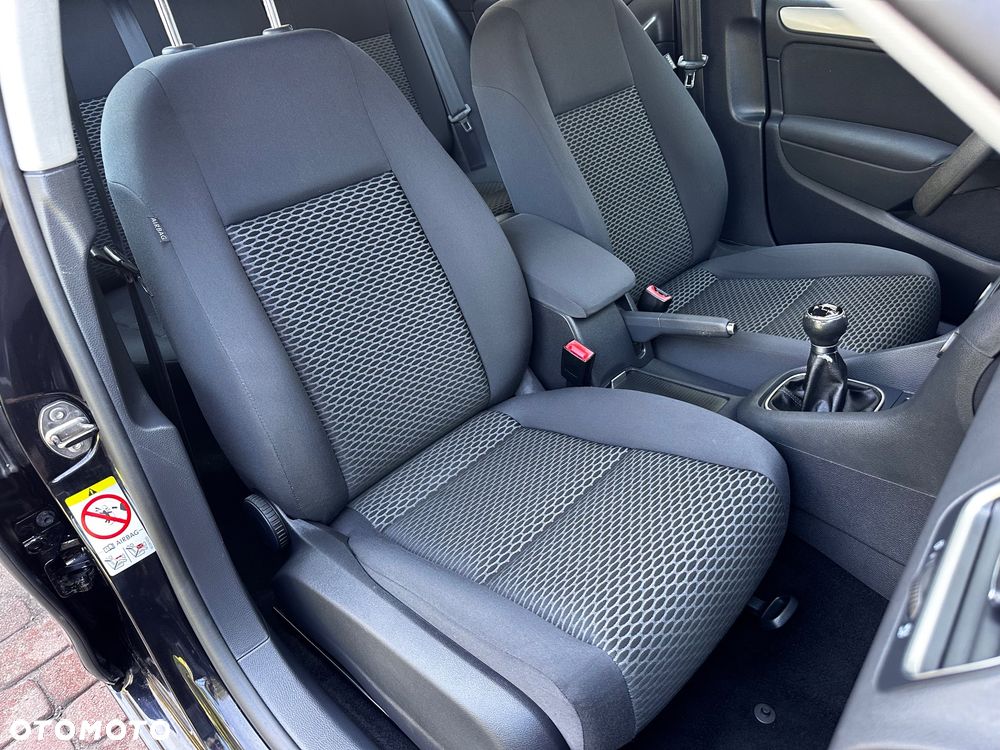Volkswagen Golf 1.4 Style - 30
