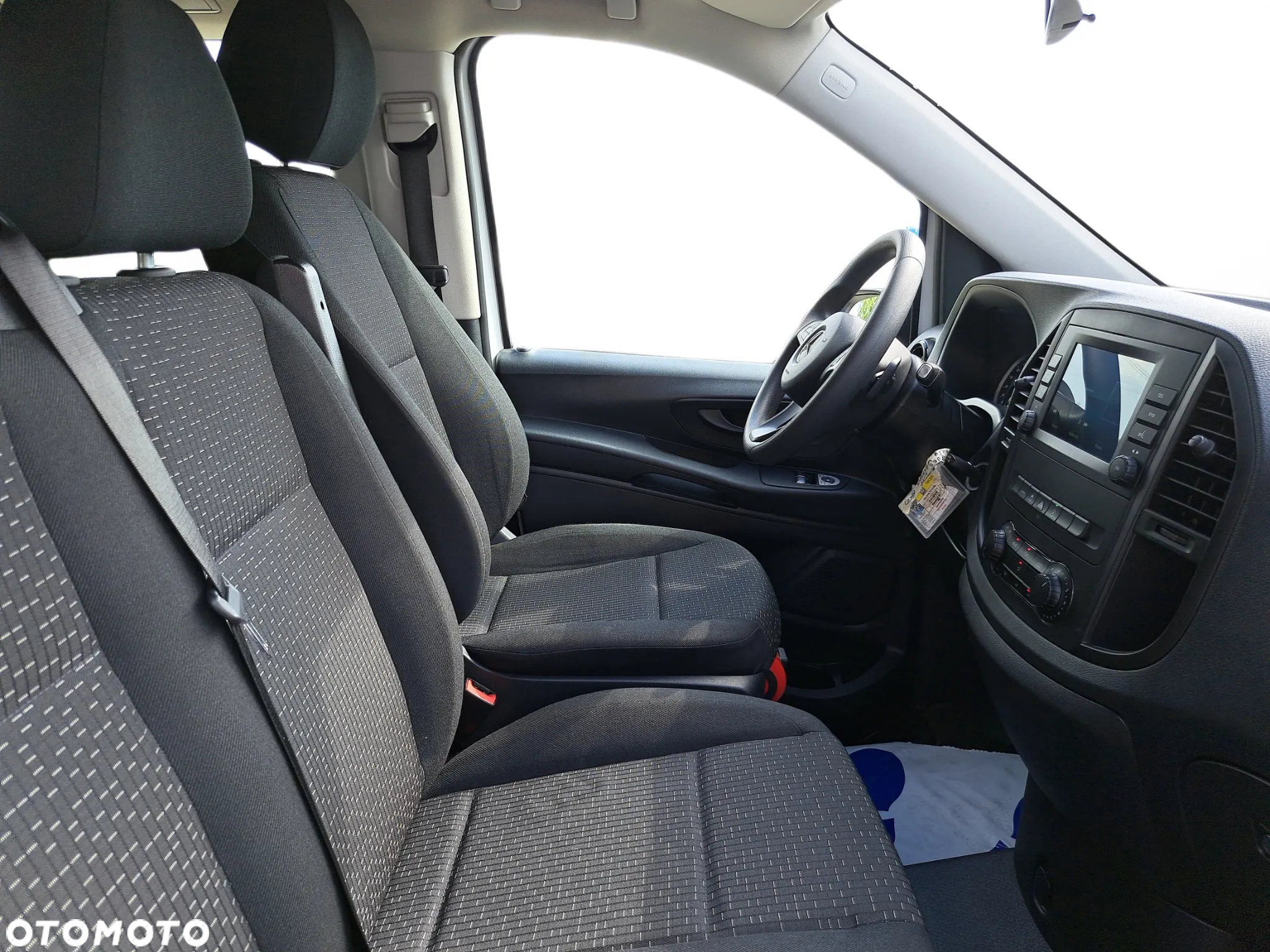 Mercedes-Benz Vito - 13