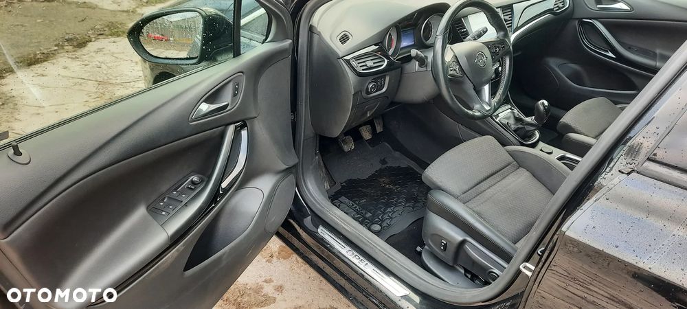 Opel Astra 1.4 T Elite - 24