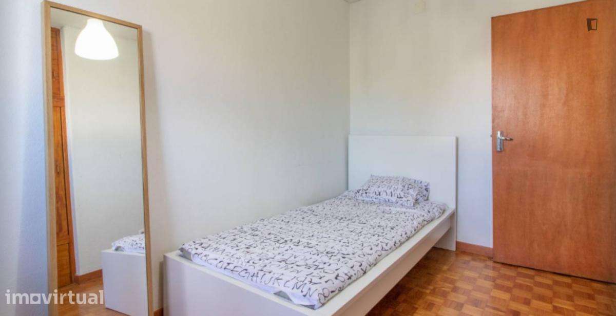 Apartamento com 5 quartos - localizado em Olivais Lisbon - Grande imagem: 3/23