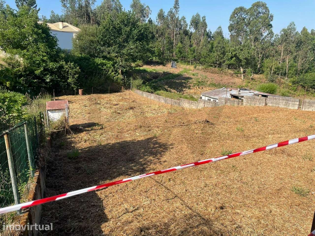 Terreno Urbano de 590 m2 com Elevado Potencial de Construção - Águeda - Grande imagem: 2/23