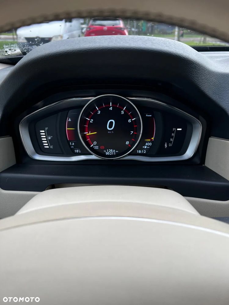 Volvo XC 70 T5 Drive-E Summum - 16