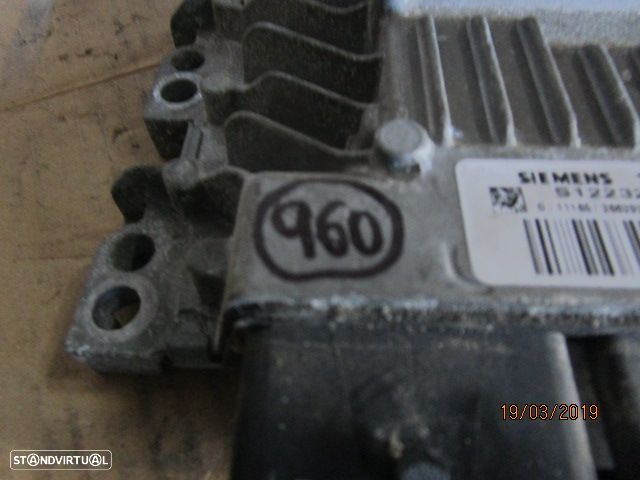 Centralina 8200565863  8200495479 RENAULT MEGANE 2 2006 1.5DCI SIEMENS RENAULT MEGANE 2 2005 1.5DCI 105CV 5P CINZA SIEMENS - 2