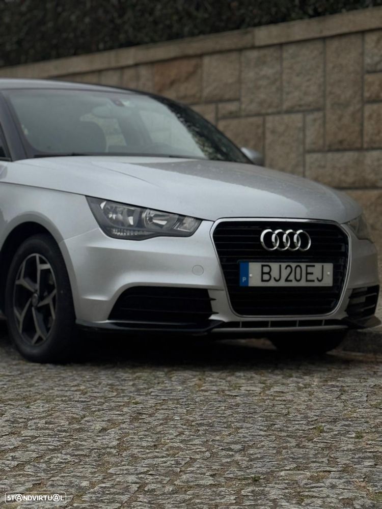 Audi A1 Sportback 1.6 TDI S line Sport Pack - 2