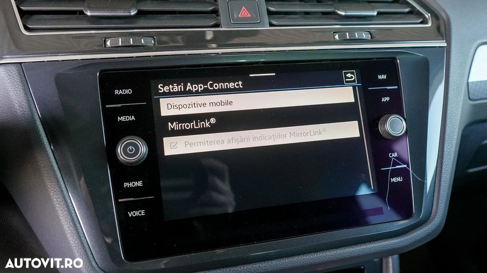 Volkswagen Tiguan Allspace 2.0 TDI SCR DSG Life - 16