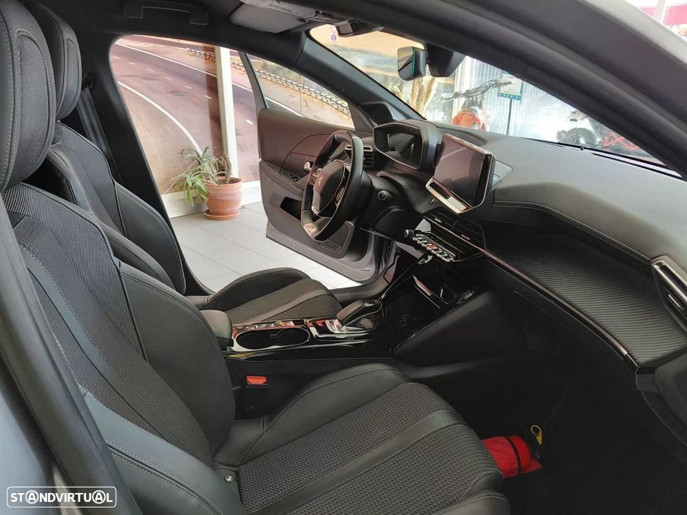 Peugeot e-208 50 kWh GT Pack - 22