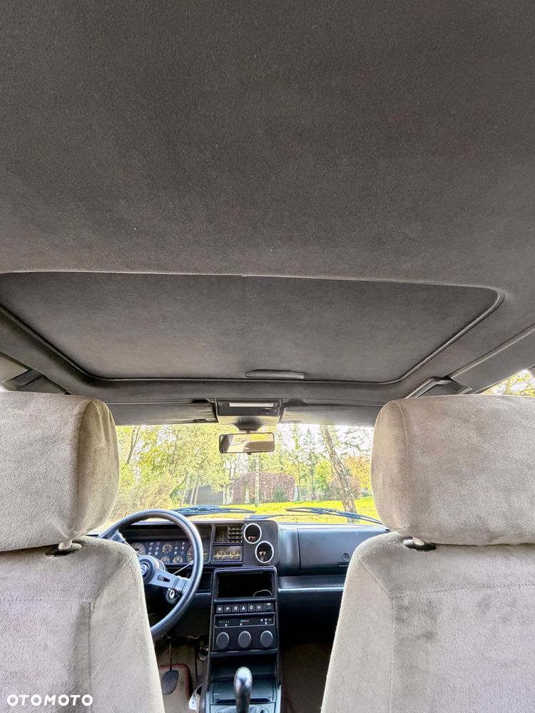 Lancia Delta 2000 HF Integrale 16V - 31