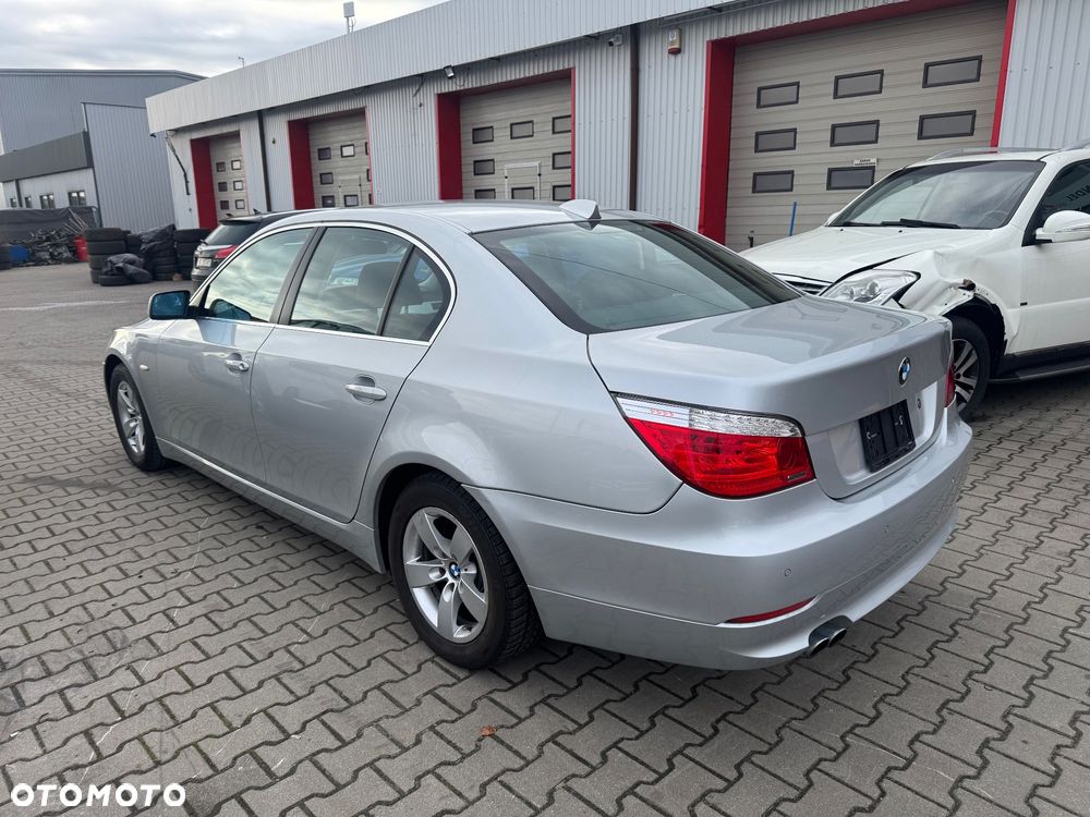 BMW Seria 5 525i Edition Exclusive - 3