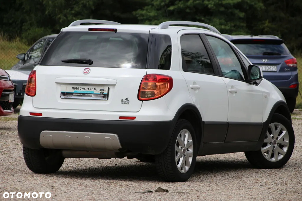 Fiat Sedici 1.6 16V 4x4 Emotion - 18