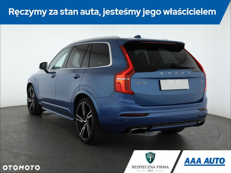 Volvo XC 90 - 5