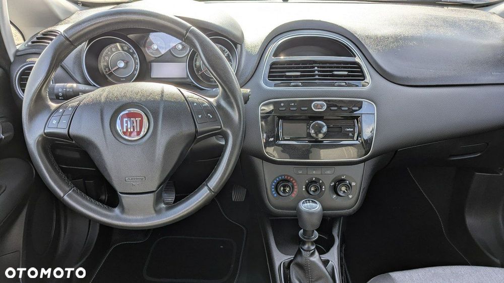 Fiat Punto Evo - 25