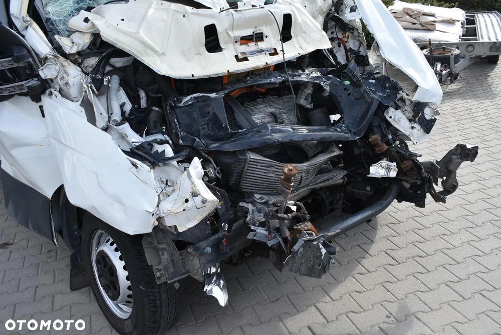 Iveco Daily 35S16 3,0 CHŁODNIA KONTENER 2023 - 10