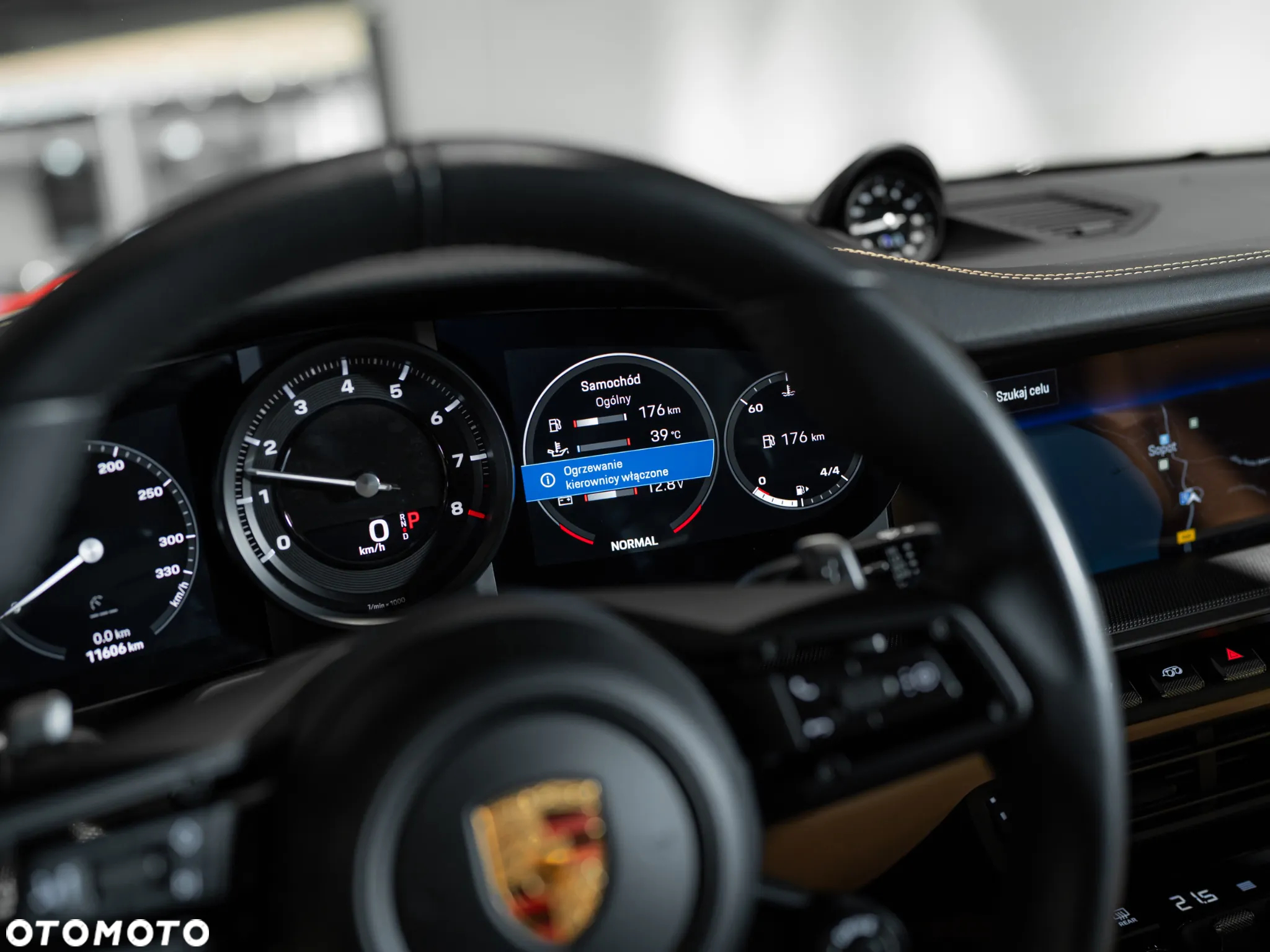 Porsche 911 Carrera 4S - 39