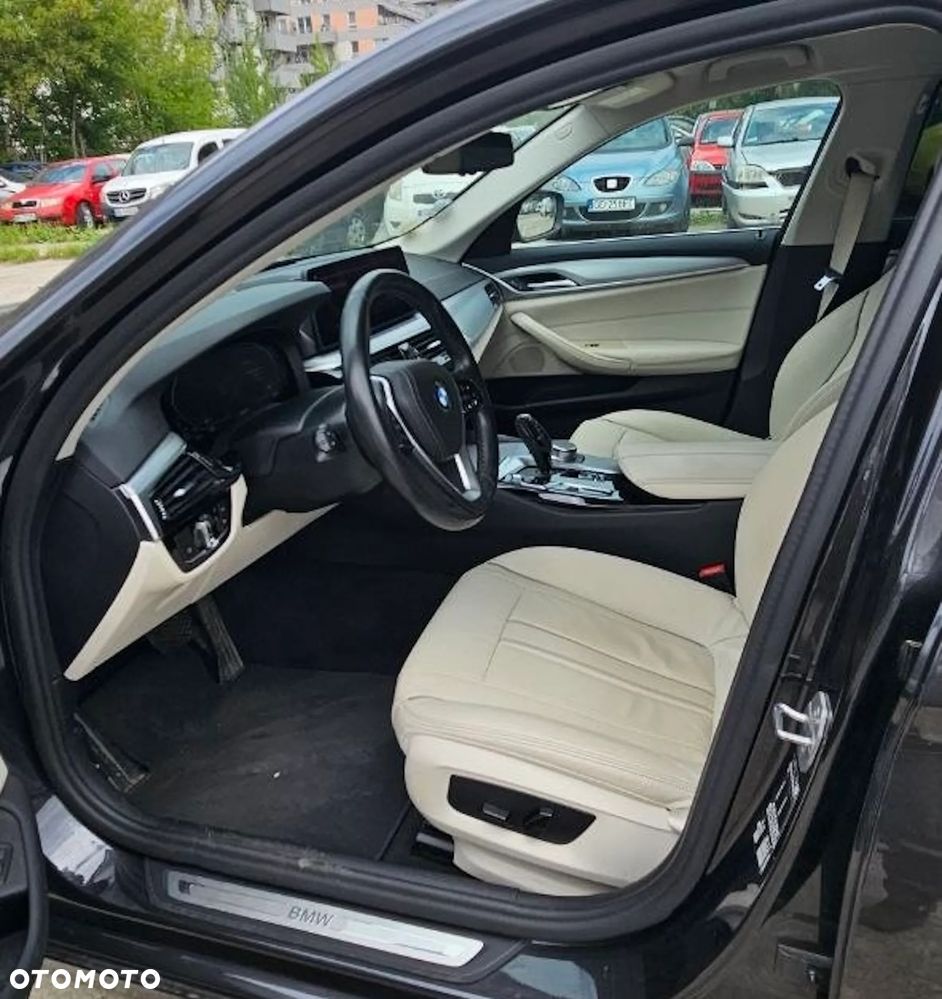 BMW Seria 5 520d mHEV Luxury Line - 13