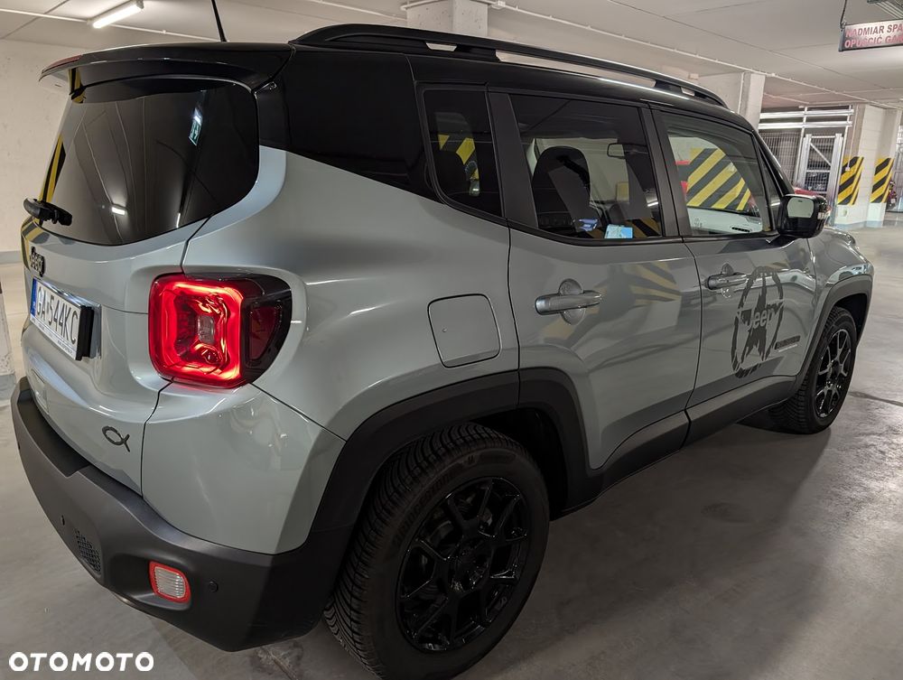 Jeep Renegade 1.5 T4 mHEV Upland FWD S&S DCT - 4