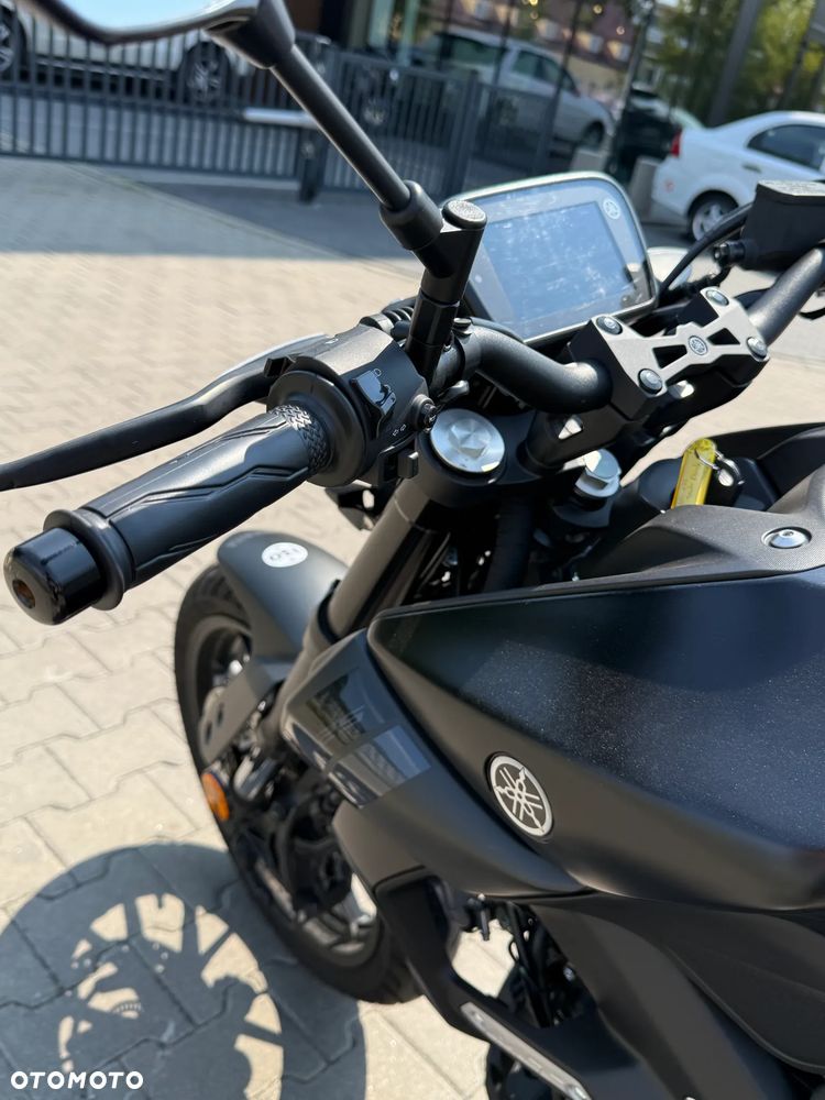 Yamaha MT - 9