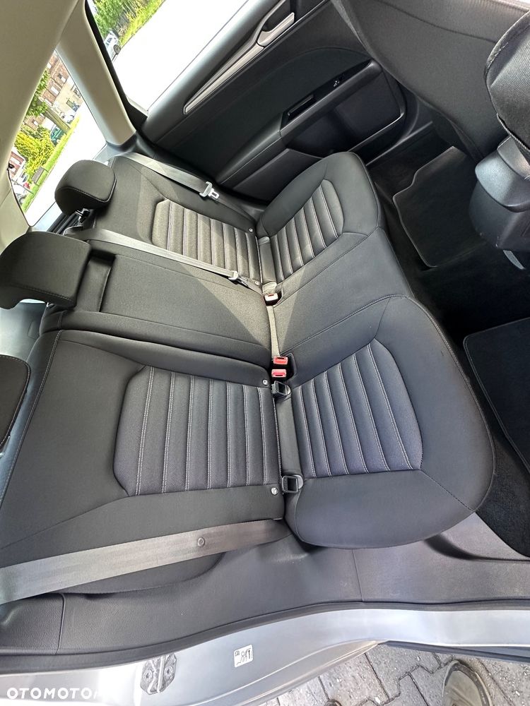Ford Mondeo 1.5 TDCi ECOnetic Ambiente - 29