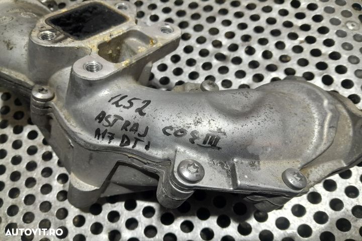 Tubulatura admisie 8973858235 8973858235 Opel Astra J [2009 - 2012] S - 3