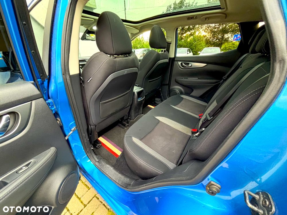 Nissan Qashqai 1.3 DIG-T N-Connecta - 13
