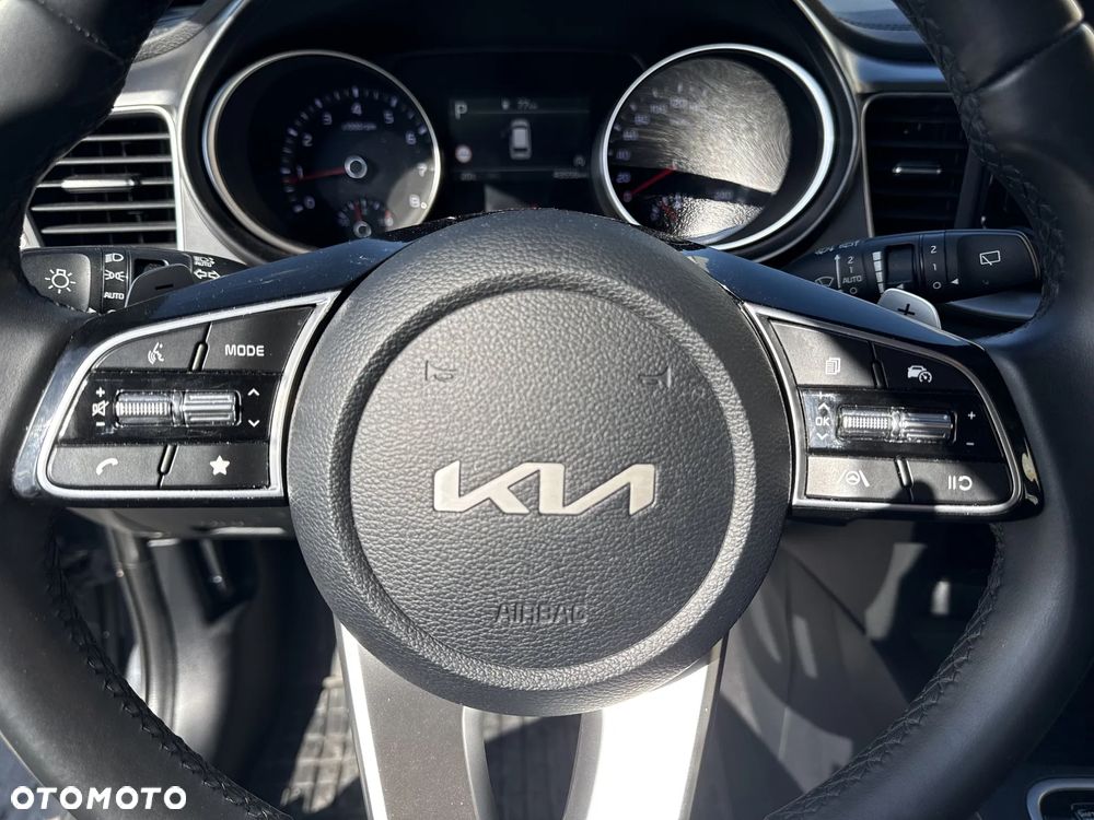Kia Ceed 1.5 T-GDI M DCT - 22