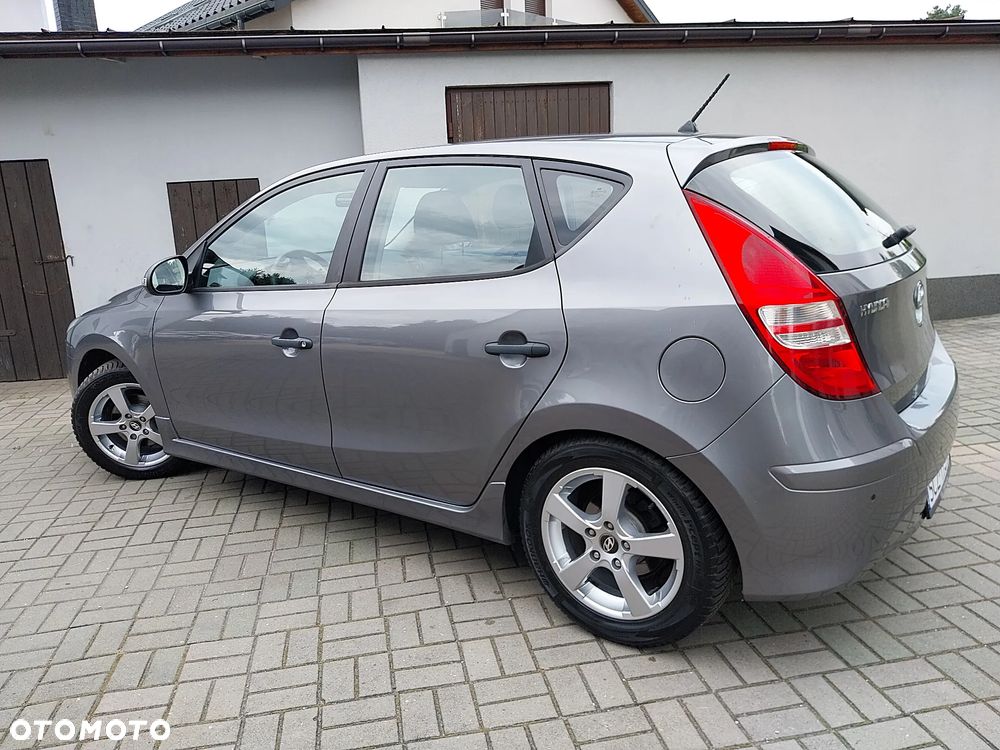 Hyundai i30 1.4 Edition 20 - 25