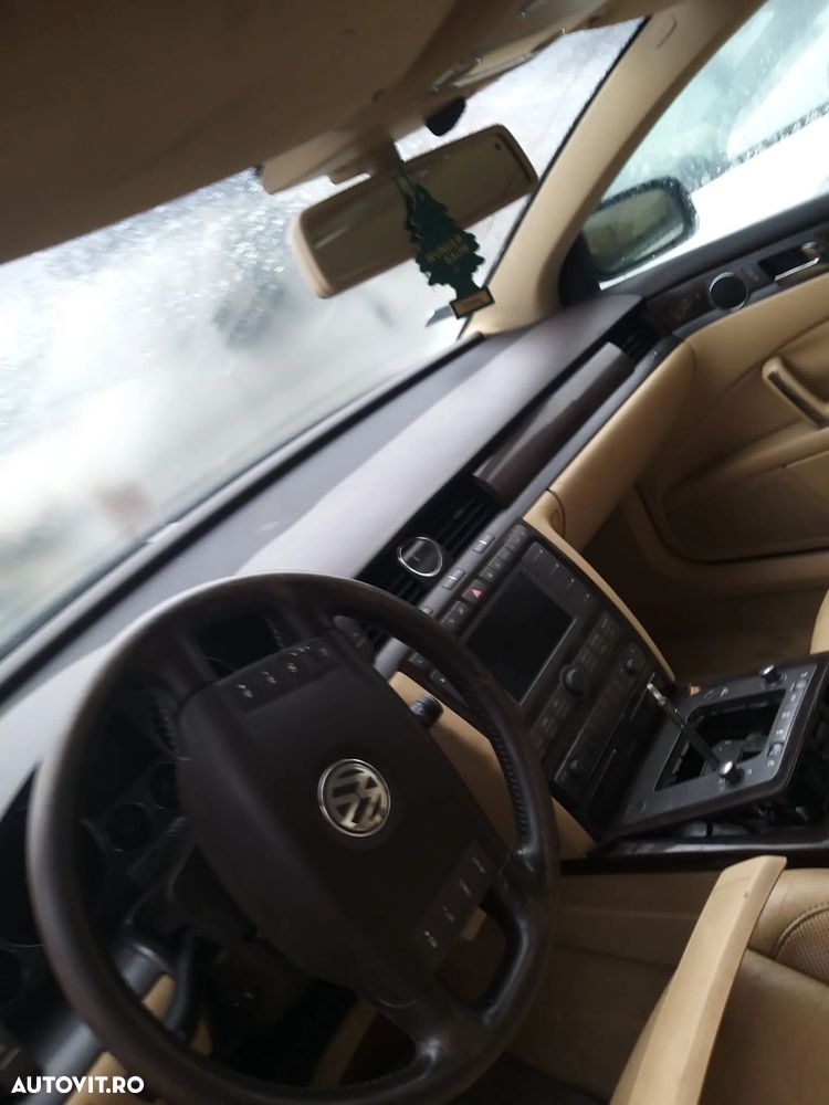 Dezmembram Volkswagen Phaeton din 2006, 3.0 TDI - 2