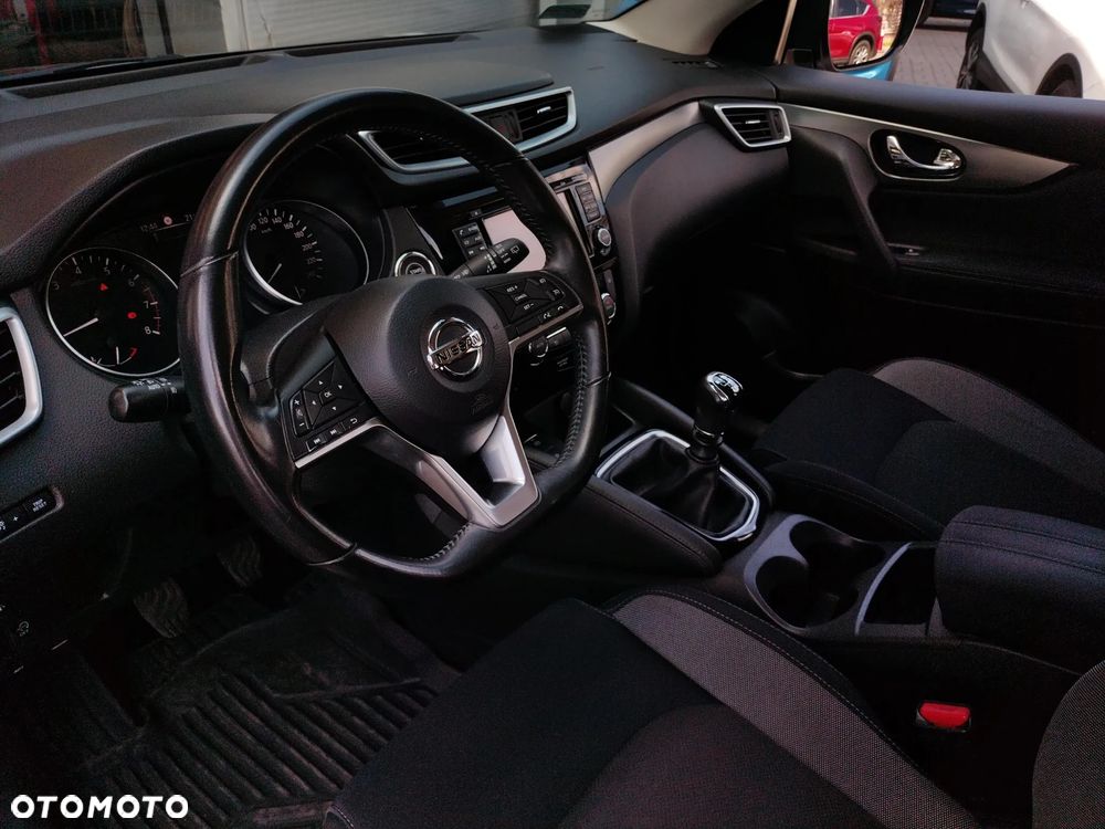 Nissan Qashqai 1.2 DIG-T N-Connecta EU6 - 15