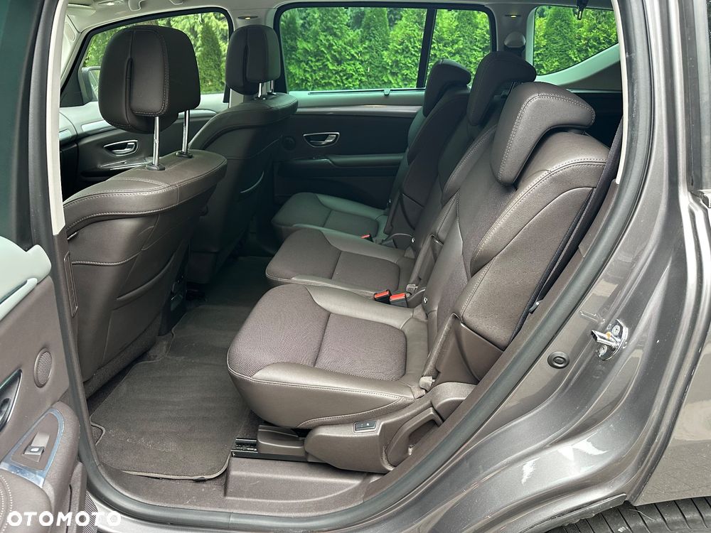 Renault Espace 1.6 dCi Energy Initiale Paris EDC 7os - 14