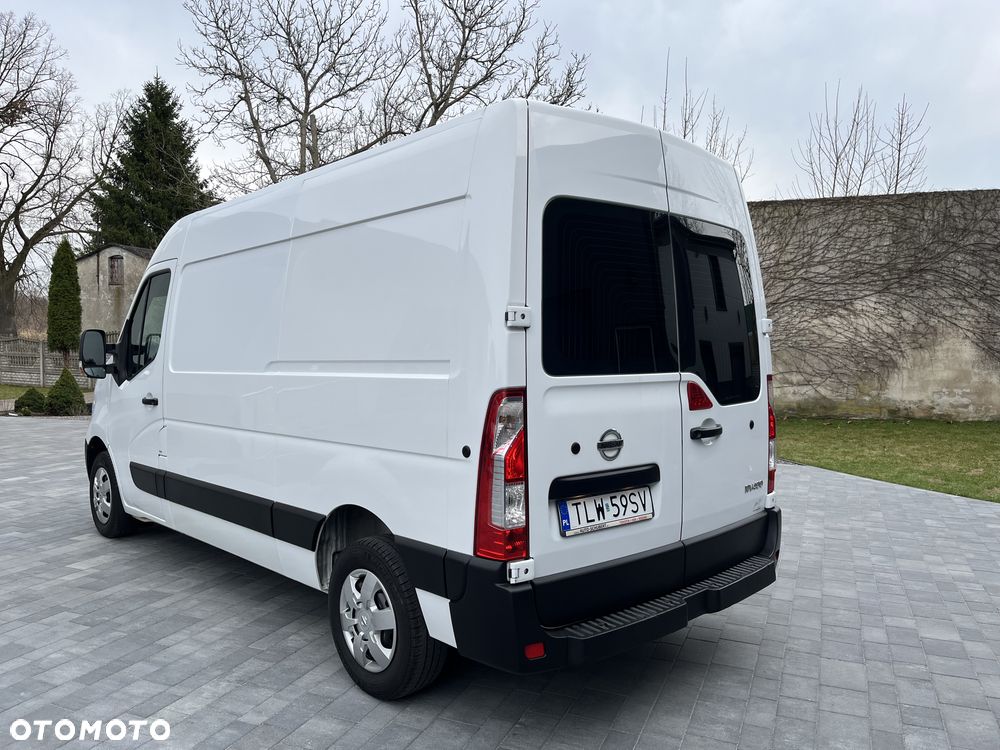 Nissan NV400 - 19