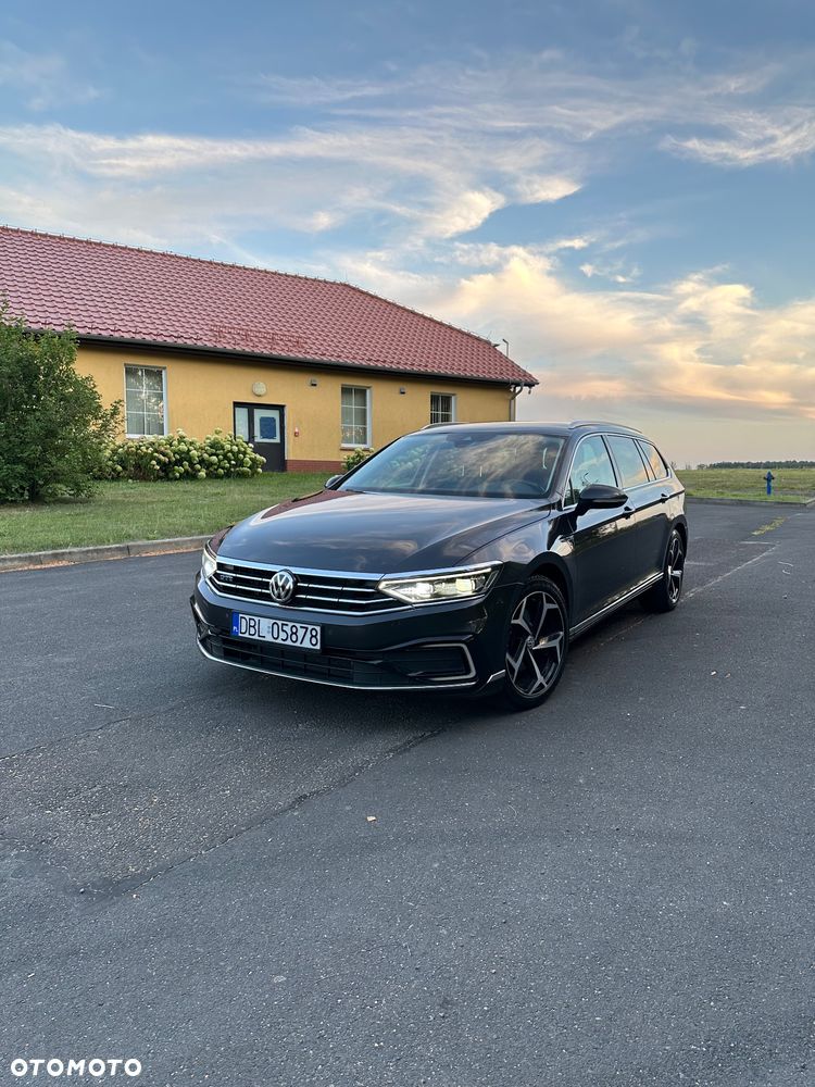 Volkswagen Passat 1.4 TSI DSG BlueMotion Technology Exclusive - 27