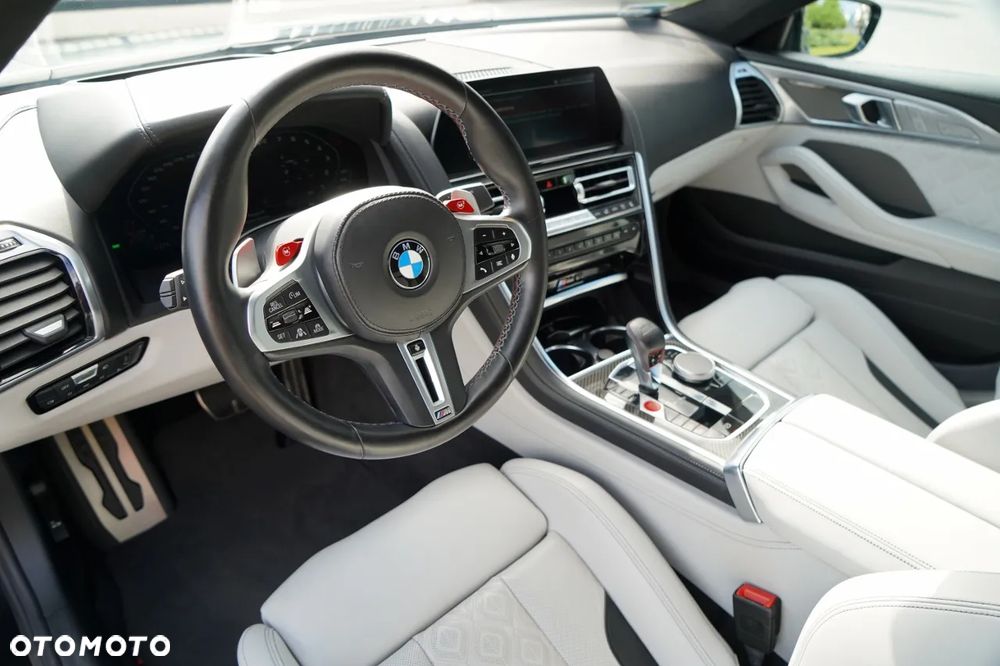 BMW M8 Competition - 17