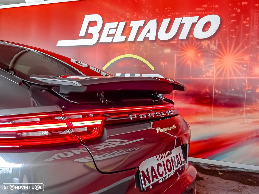 Porsche Panamera 4 E-Hybrid - 31