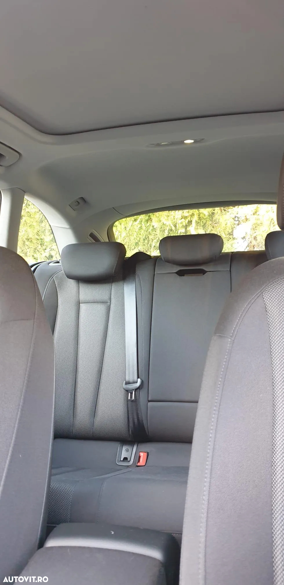 Audi A4 Avant 2.0 35 TDI S tronic MHEV Advanced - 9