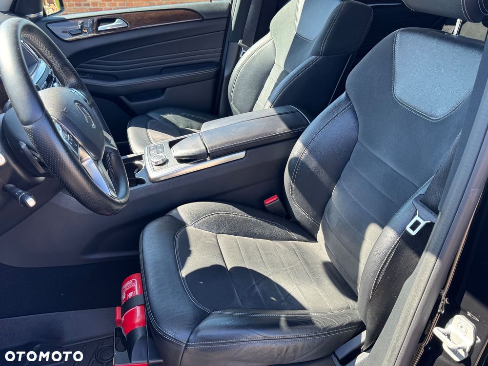Mercedes-Benz ML 350 BlueTEC 4-Matic - 8