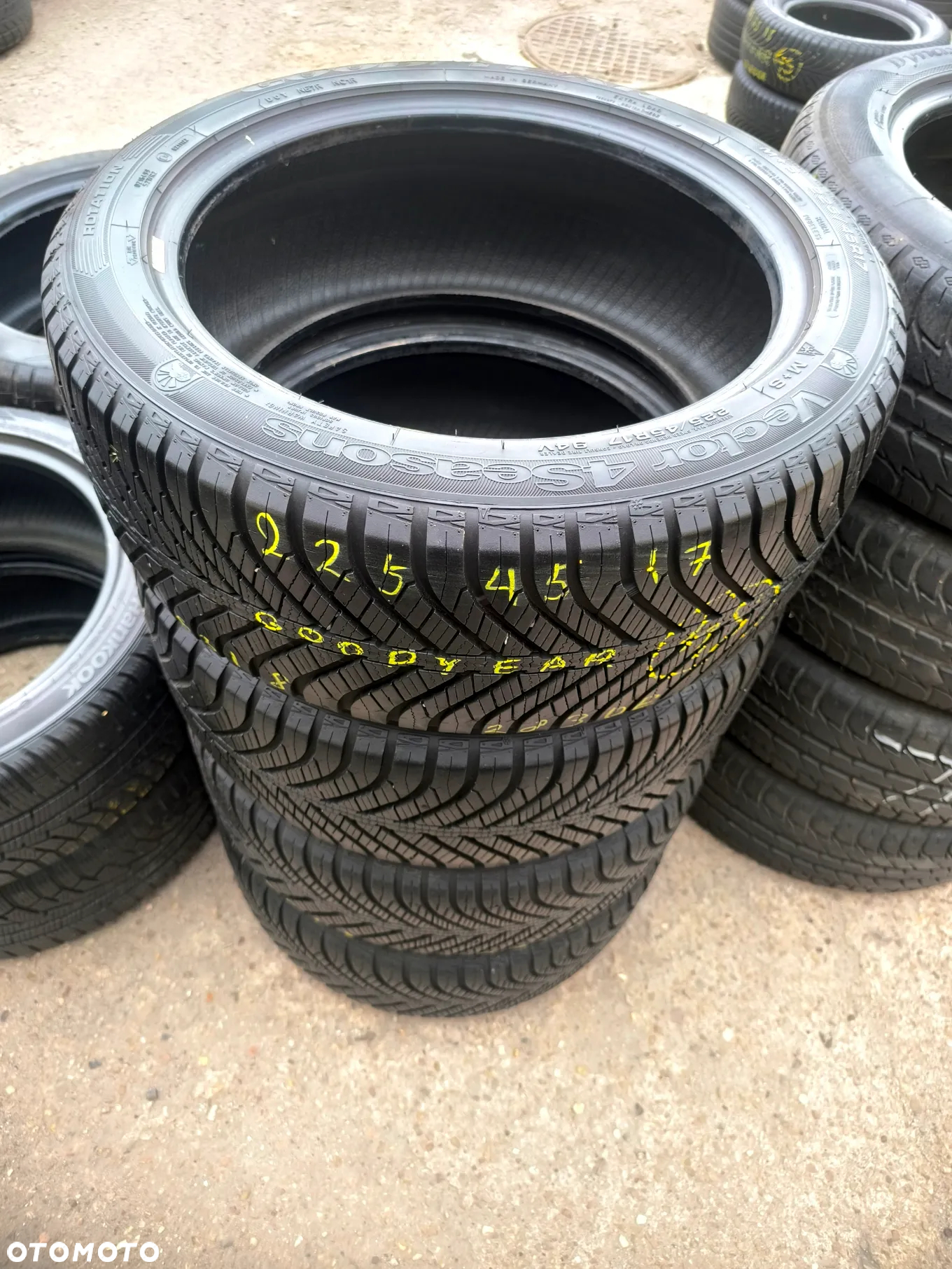 225/45R17 94V Opony Całoroczne Wielosezonowe Goodyear Vector 4Seasons 6mm Legnica ALU-RAD 225/45 - 7